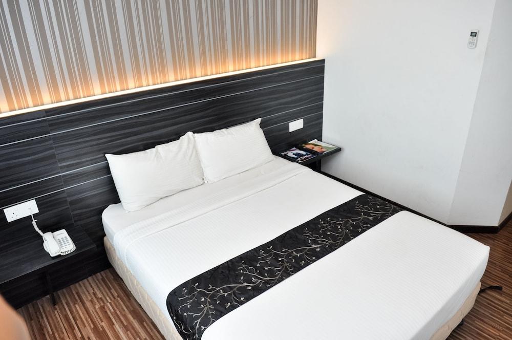 Signature Hotel Kuantan Eksteriør billede